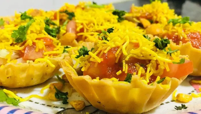 Street Foods in Lucknow: The Yummiest Street Delicacies you Need to try